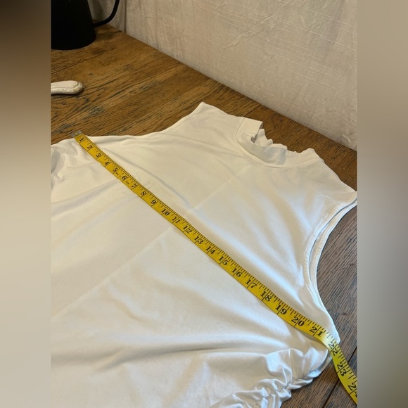 REITMANS Sleeveless Off-White Top  – Size 3X - Picture 4 of 8